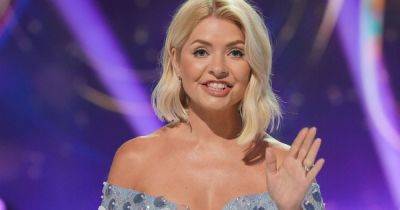 Holly Willoughby 'set to return to Dancing On Ice after Phillip Schofield axe' - www.ok.co.uk - Britain
