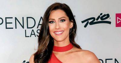 Becca Kufrin Confirms Exit From ‘Bachelor Happy Hour’ Podcast After Months of No New Episodes - www.usmagazine.com