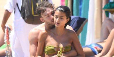 F1's Pierre Gasly & Girlfriend Kika Cerqueira Gomes Pack On The PDA During Beach Day In Italy - www.justjared.com - Italy