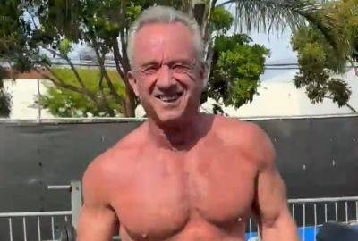 Presidential Candidate Robert F. Kennedy Jr. Goes Shirtless in Workout Video at Age 69 - www.justjared.com - USA - city Venice