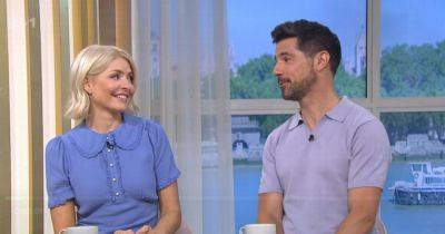 Holly Willoughby admits problem during return to This Morning as she's quizzed by Craig Doyle and says 'bare with me' - www.manchestereveningnews.co.uk