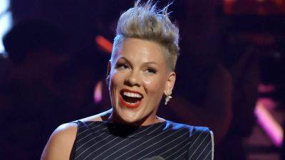 Pink Responds to a Fan Throwing Human Ashes Onstage: 'I Don't Know How to Feel About This' - www.etonline.com - city London, county Park - county Hyde