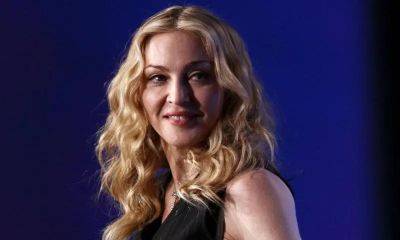 Celebrities send Madonna their best after her hospitalization - us.hola.com - New York