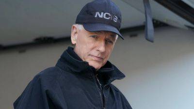 Mark Harmon and Leon Carroll Jr. to Release Real-Life 'NCIS' Story in Non-Fiction Book 'Ghosts of Honolulu' - www.etonline.com - USA - Japan - county Story - city Honolulu