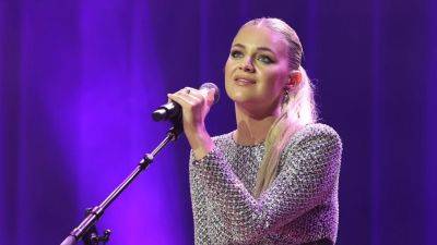 Kelsea Ballerini Has a Message for Fans After Being Pelted With an Object During Performance - www.etonline.com - state Idaho