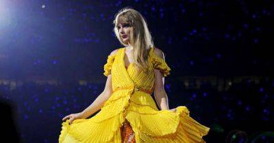 Taylor Swift kicks off Pride with message of support for LGBTQIA+ community - www.msn.com - USA - Illinois