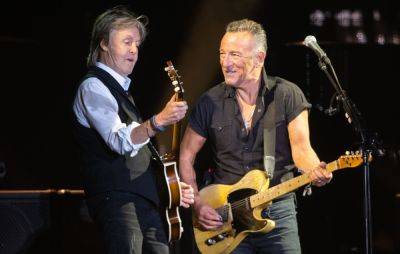 Paul McCartney “blames Bruce Springsteen” for long gigs - www.nme.com
