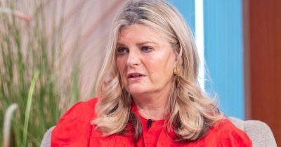 What Not to Wear style guru Susannah Constantine talks candidly about hearing loss and blames her 'rock and roll' past - www.manchestereveningnews.co.uk