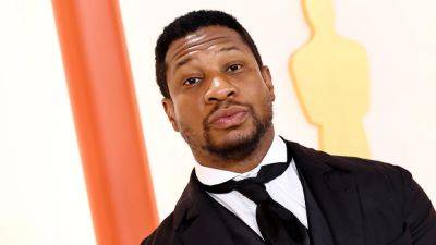 Jonathan Majors Accused of Toxic, Abusive Behavior by Former Yale Classmates, Colleagues (Report) - thewrap.com - New York - county Major