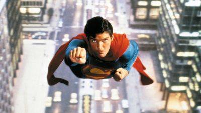 Warner Bros. to Sell 1978 ‘Superman’ NFT Movie Bundles, Priced at $30 or $100 - variety.com