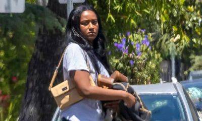 Sasha Obama enjoys life after college and leaves a party in West Hollywood - us.hola.com - Los Angeles