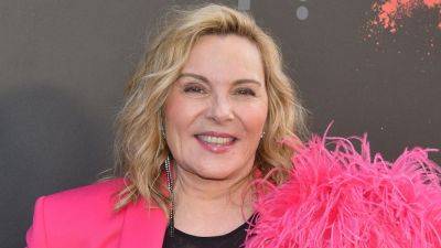 Kim Cattrall Says She's Open to Doing 'Whatever I Can Do' to 'Battle Ageing,' Talks Botox and Fillers - www.etonline.com - Britain