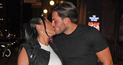 Sophie Kasaei and Jordan Brook pack on the PDA on date night with matching tans - www.ok.co.uk - London - Jordan - county Crosby - city Newcastle - Dominican Republic