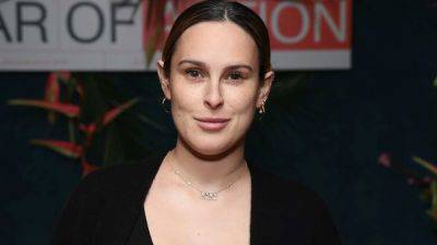 Rumer Willis Broke Her Own Water After Going Into Labor With Her Baby Daughter - www.etonline.com