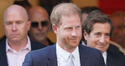 Prince Harry has 'thrown his lawyers under the bus' by stumbling through court grilling - www.msn.com - France