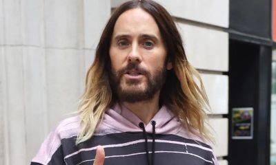 Jared Leto’s dangerous stunt: Climbs up hotel wall in Berlin with no harness - us.hola.com - Germany - Rome