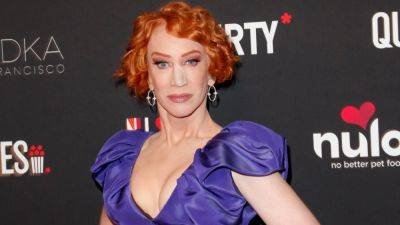 Kathy Griffin Undergoes Vocal Cord Surgery to Restore Her Voice After Lung Cancer Battle - www.etonline.com - Las Vegas