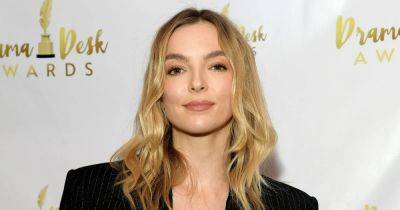 Jodie Comer Leaves ‘Prima Facie’ Broadway Performance After 10 Minutes, Says She Couldn’t Breathe Amid NYC Air Quality Crisis - www.usmagazine.com - New York - Canada