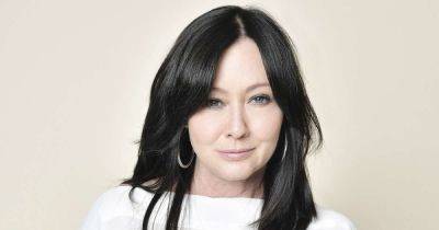 Charmed star Shannen Doherty announces cancer has spread to her brain - www.msn.com - county Blair