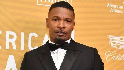 Jamie Foxx’s Rep Shoots Down Viral Conspiracy Theory That COVID Caused Actor’s Illness: ‘Completely Inaccurate’ - thewrap.com