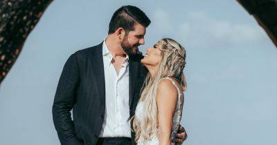 Bachelor Nation’s Juelia Kinney Marries Evan Bass’ Brother Aaron Bass in Cancun: Photos - www.usmagazine.com - Mexico - Ireland - county San Diego - Santa Barbara - county Kinney