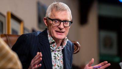 BBC Presenter Jeremy Vine Decries Social Media’s “Massive Fountain Of Sewage” After Being Wrongly Linked To Sex Images Scandal - deadline.com - Britain