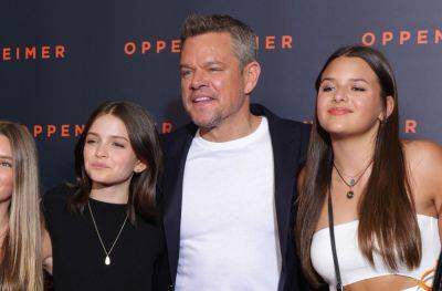 Matt Damon Attends 'Oppenheimer' Paris Premiere With Two of His Daughters, Plus Their Friends! - www.justjared.com - France