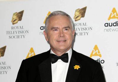 BBC News Anchor Huw Edwards Identified As TV Presenter Accused Of Paying Underage Boy For Nude Photos - etcanada.com