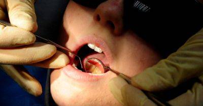 People 'forced to pull out their own teeth' amid NHS dentist crisis - www.manchestereveningnews.co.uk - Britain