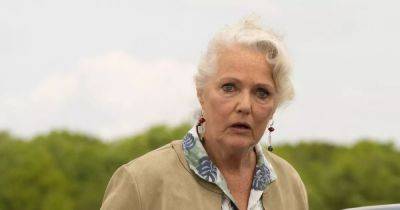 Mary gets shocking news about con artist Faye in latest Emmerdale spoilers - www.ok.co.uk