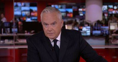 Huw Edwards flooded with support from TV stars with viewers calling for return - www.dailyrecord.co.uk