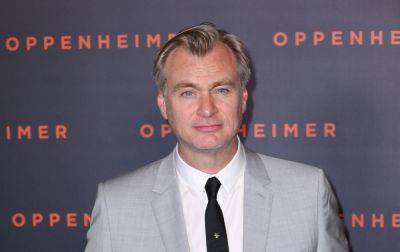 Why ‘Oppenheimer’ Director Christopher Nolan Does Not Send Emails Or Use A Smartphone - etcanada.com - Britain