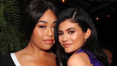 Jordyn Woods Has Been 'Making an Effort to Re-Establish' Friendship With Kylie Jenner, Source Says - www.etonline.com - Los Angeles - USA - city Karl-Anthony