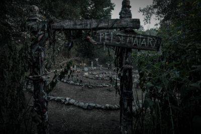 ‘Pet Sematary: Bloodlines’ Reveals Thrilling First Look Photos And Release Date - etcanada.com - New York - state Maine - city Easttown