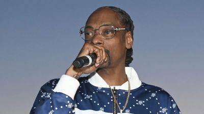 Snoop Dogg Supports Striking Artists In Fight For Streaming Residuals: “Where’s The Money?” - deadline.com