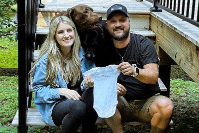 Exclusive: Canadian Country Star Aaron Goodvin And Wife Victoria Expecting First Child - etcanada.com - Canada