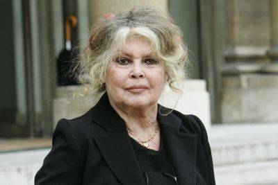 Iconic French Actress Brigitte Bardot Receives Emergency Care After Suffering Breathing Difficulties - etcanada.com - France