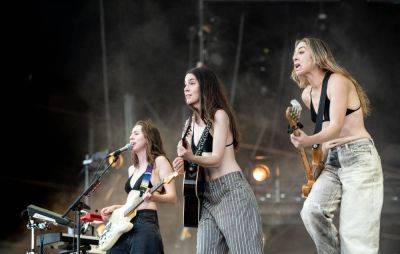 Haim: “Men commenting that we don’t fucking play our instruments is insanity” - www.nme.com - New York