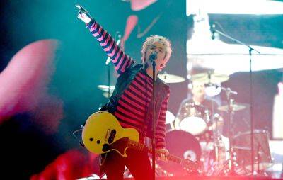 Watch Green Day debut new song ‘1981’ - www.nme.com - Britain - London - Canada
