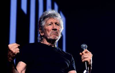Roger Waters announces release of ‘The Dark Side of the Moon Redux’ as solo album - www.nme.com