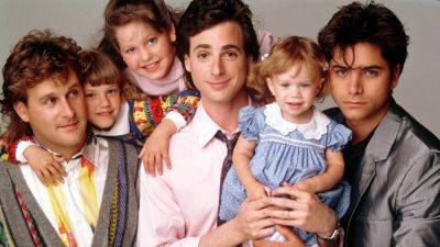 'Full House' Creator Says John Stamos Tried to Leave Because He Didn't Want to Play 'Second Fiddle' to Kids - www.etonline.com - county Posey