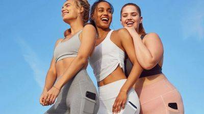 The Best Leggings with Pockets for Working Out and Everyday Wear — lululemon, Aerie, alo yoga & More - www.etonline.com