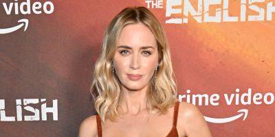Emily Blunt Reveals the Steps You Should Take While Preparing to Film a Kiss With Another Actor - www.justjared.com