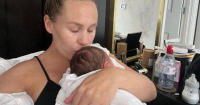 Kate Ferdinand says 'thank you universe' as she cradles newborn daughter and reflects on 'numbing' miscarriage - www.manchestereveningnews.co.uk - Manchester