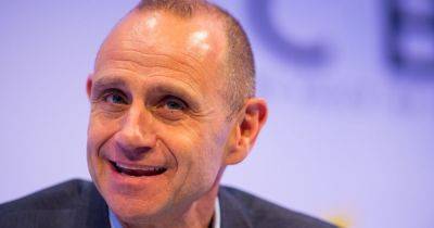 BBC presenter Evan Davis was told on his wedding day his father had killed himself - www.manchestereveningnews.co.uk - London