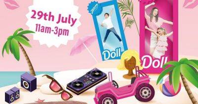 Huge outdoor beach and doll extravaganza coming to Stockport town centre this weekend - www.manchestereveningnews.co.uk - city Stockport