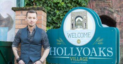 Corrie and Hollyoaks star who left for very 'normal' job is making huge comeback - www.ok.co.uk - Britain - county Jones