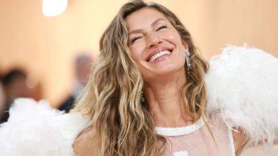 Gisele Bündchen, For the Last Time, Only Wants the Best for Tom Brady, With or Without Irina Shayk - www.glamour.com - Brazil