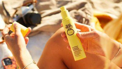The Best Amazon Deals on Sunscreen for Every Skin Type, Starting at Just $5: Shop Sun Bum, Neutrogena and More - www.etonline.com