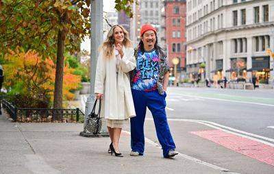 ‘And Just Like That’ star Bobby Lee was ‘blackout’ drunk filming with Sarah Jessica Parker - nypost.com - New York - New York - Hawaii - county Lee